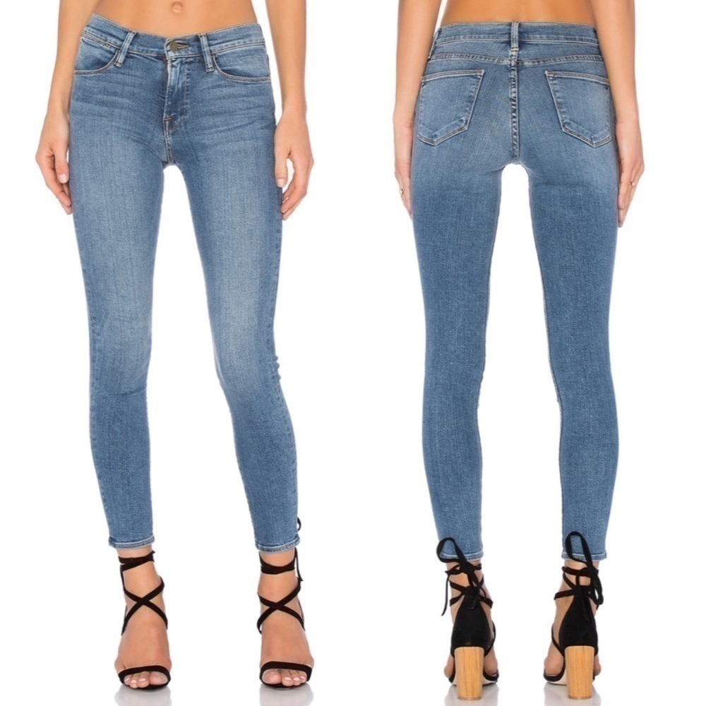 𝅺frame Le High Skinny Jeans in Sayville